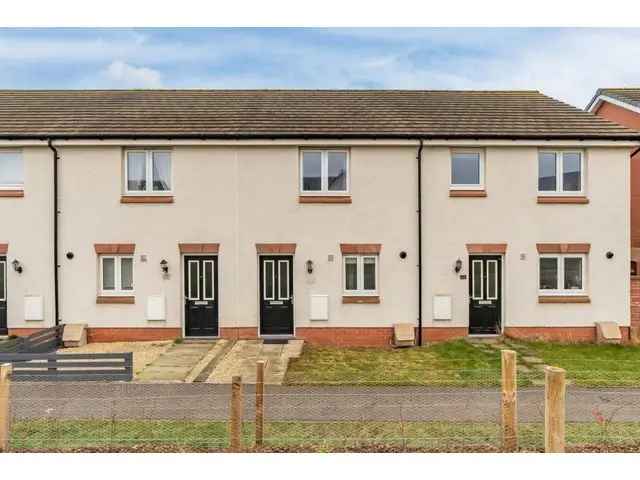 2 bedroom terraced house for sale