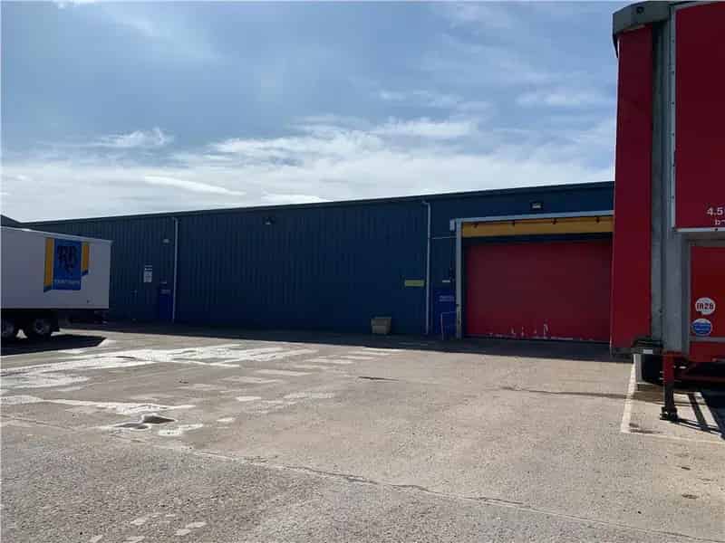 Warehouse For Sale - Temperature Controlled, 5m Eaves Height