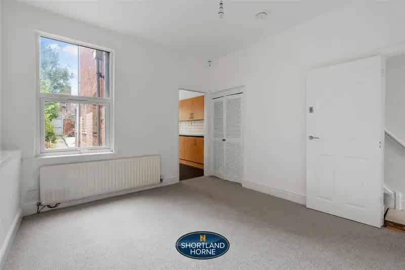 3 Bedroom Terrace House to Rent - City Centre Location