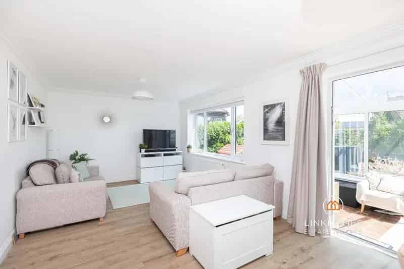 4 Bed Detached House For Sale