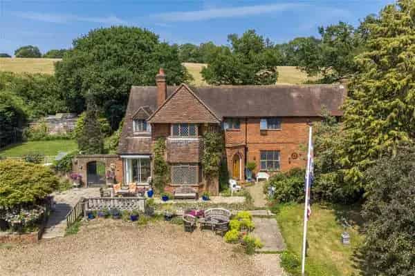 Bath Road, Midgham, Reading, RG7 5XB | Property for sale | Savills
