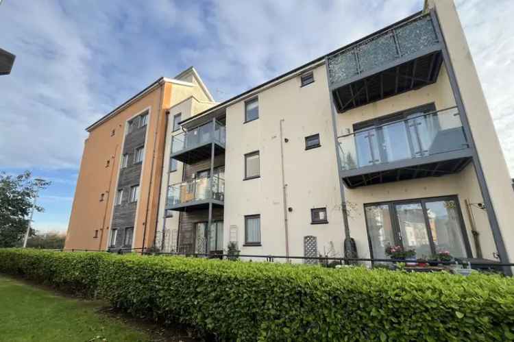 2 Bedroom Flat for Sale Portishead Bristol BS20 EWS1 Certified
