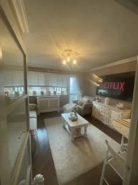 Newly Decorated Maisonette near Fulham Broadway Hammersmith