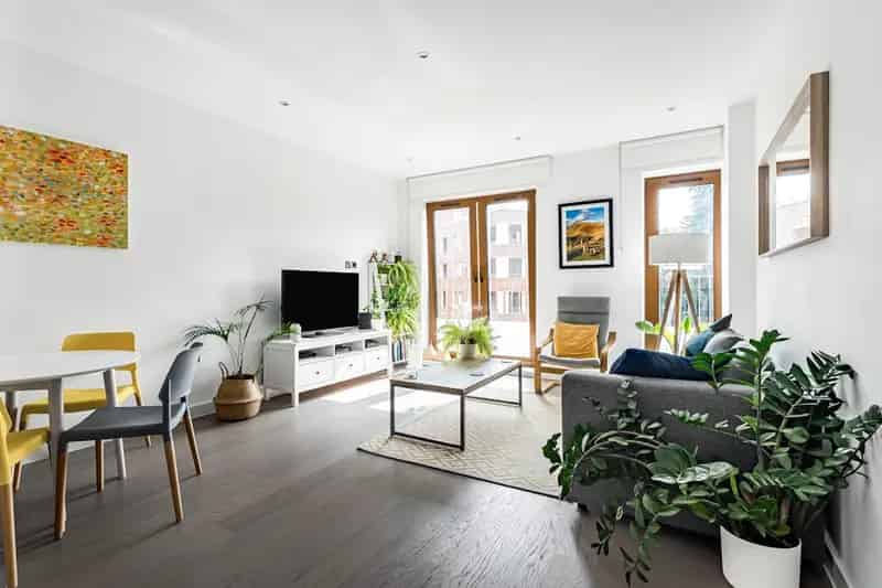 Flat For Sale , Grosvenor Road, St Albans, England