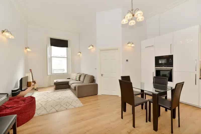 Flat For Rent , London, England