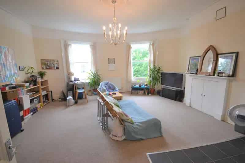 1 Bedroom Flat to Rent in Brighton