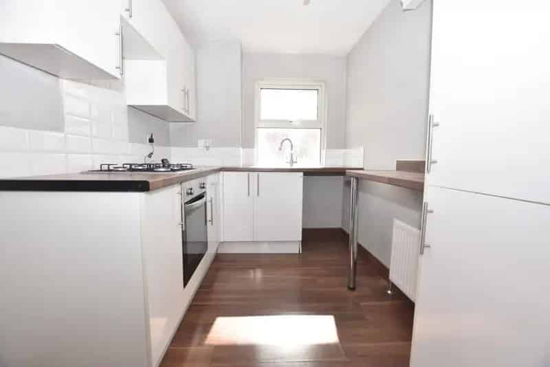 1 bedroom Flat
 To Let