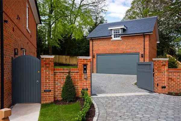 St Catherine's Place, Sleepers Hill, Winchester, Hampshire, SO22 4NA | New homes for sale | Savills