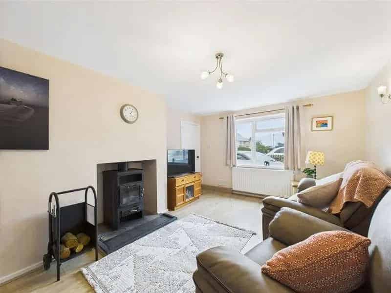3 Bed Semi-Detached House for Sale Coastal Location