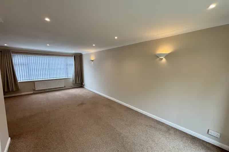 Spacious Renovated Detached Home in Lakenheath