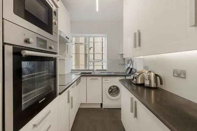 Mayfair Piccadilly Flat Two Bedroom Apartment for Rent