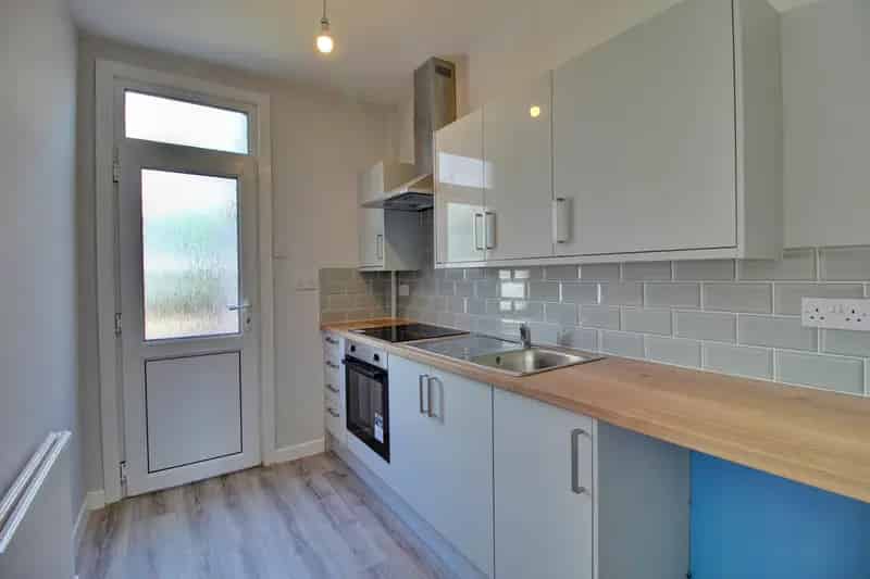 3 Bedroom Family Home To Rent Near Victoria Park
