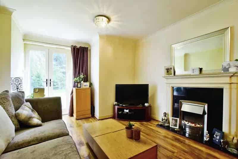 2 Bedroom Flat for Sale Styal Cheshire