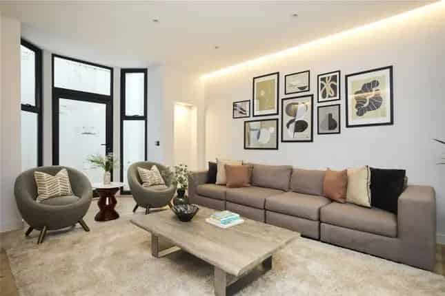 4 Bedroom House for Sale in London SW6