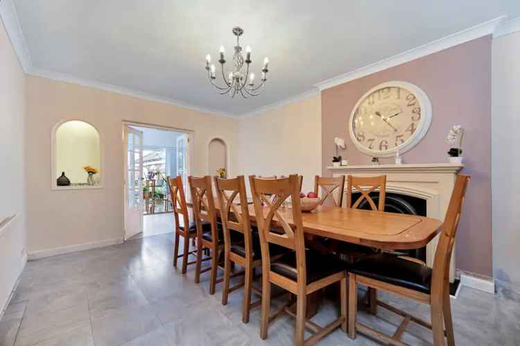 5 Bedroom Detached House Mansfield Road Redhill