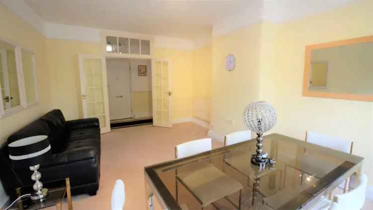 1 Bedroom Apartment St John's Wood Central London