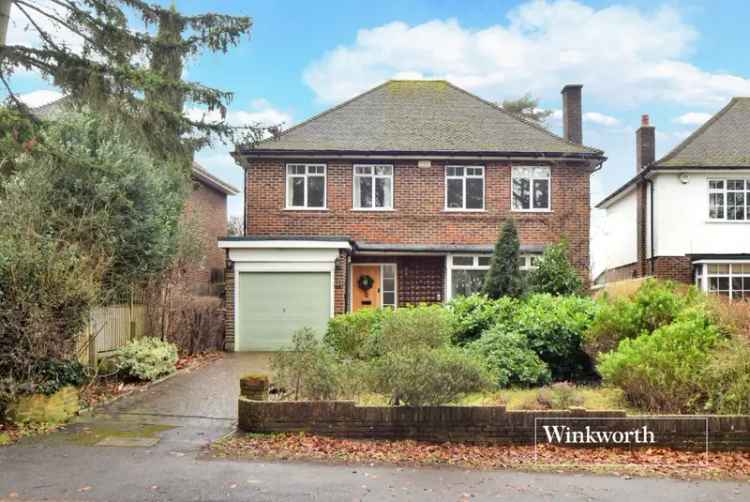 4 bedroom house in Cheam