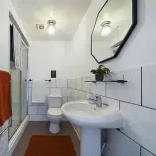 7 Bedroom Student House Manchester All Bills Included