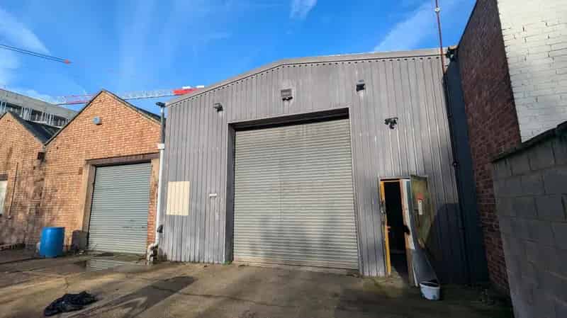 Industrial Unit To Let Coventry