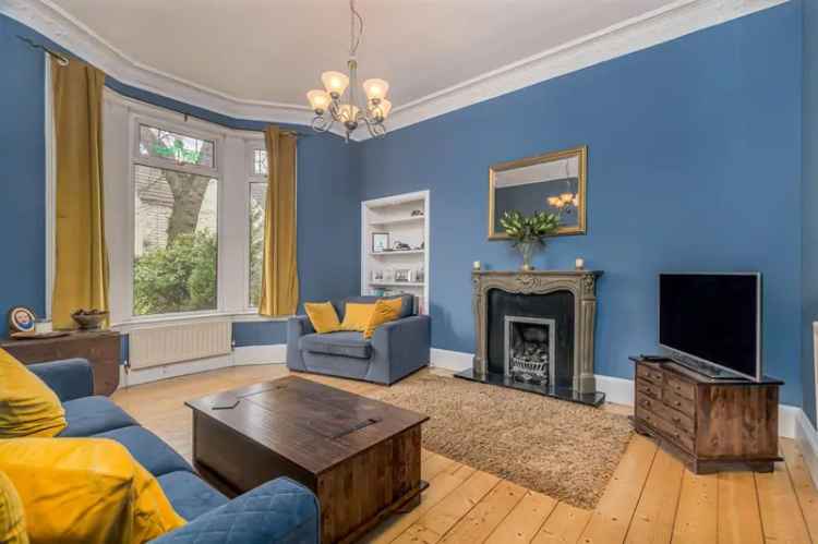 3 Bedroom Terraced House for Sale Byres Road Glasgow