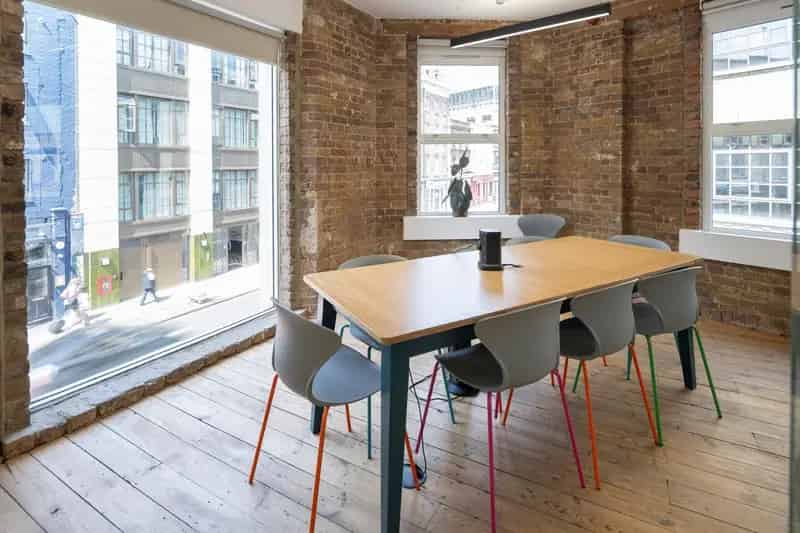 Spitalfields Office Space For Lease Fully Fitted 24 Desks Meeting Rooms