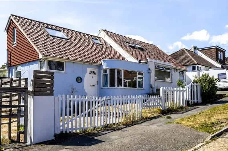 3 Bedroom Semi Detached Bungalow For Sale
