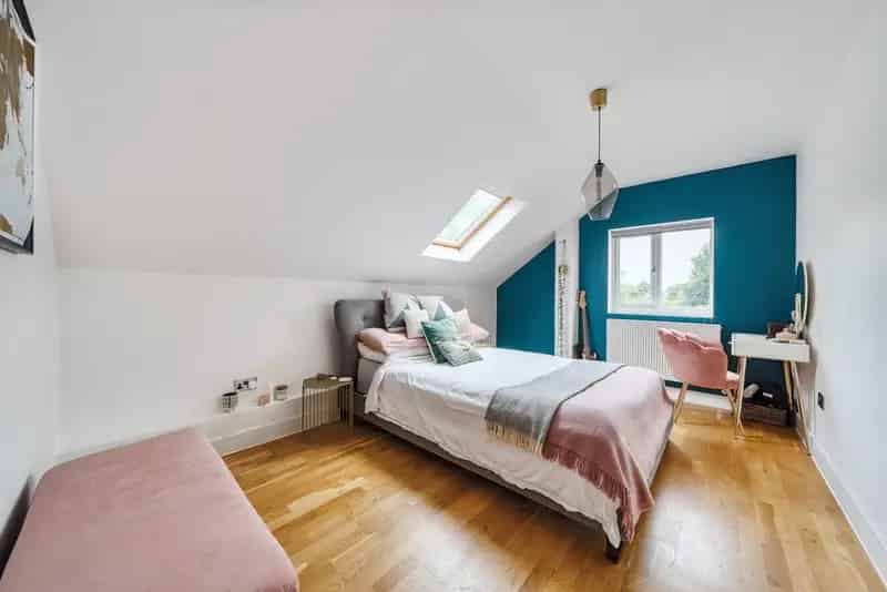 Flat For Sale , London, England