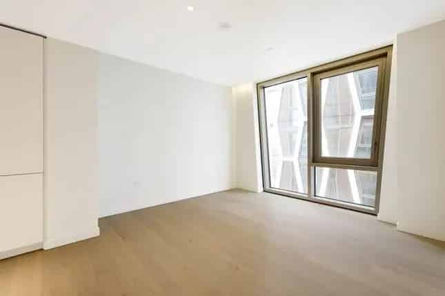 1 Bedroom Flat for Sale in Broadway London SW1H