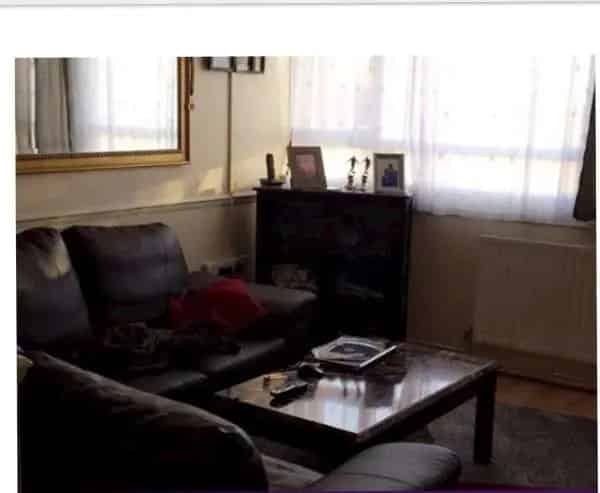 2 Double Bedroom House Near Shops and Amenities