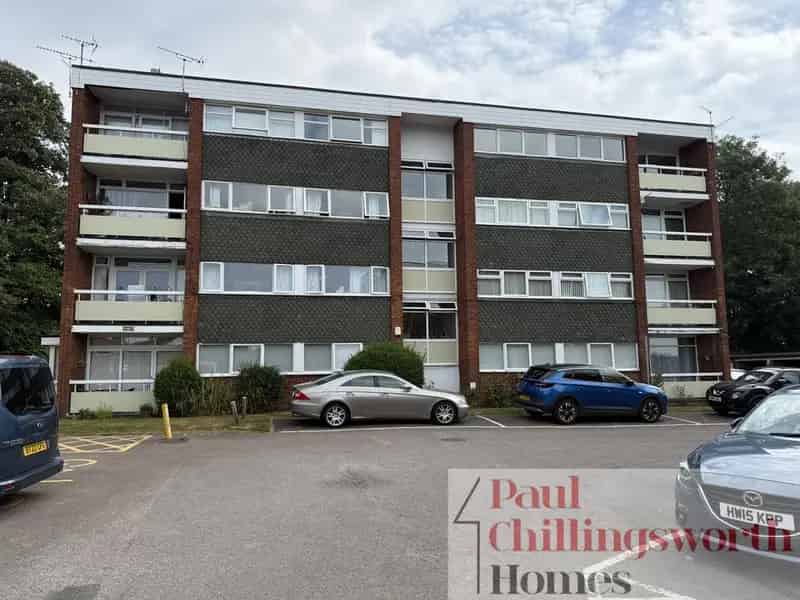 2 Bedroom Flat to Rent