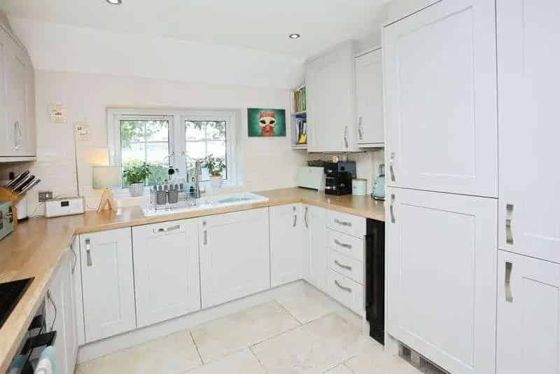 3 Bed Semi-Detached Bungalow For Sale
