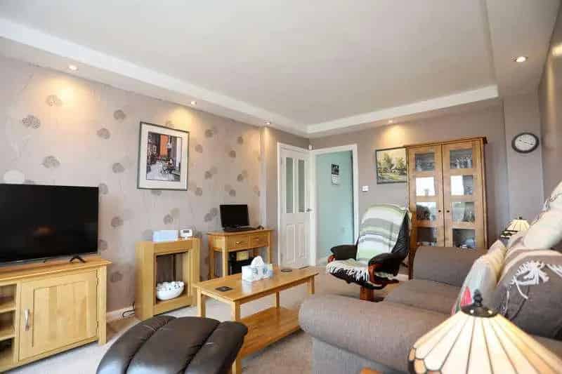 1 Bed Flat for Sale Near Amenities and Transport