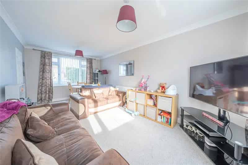 Two Double Bedroom Home with Large Garden and Extension Potential