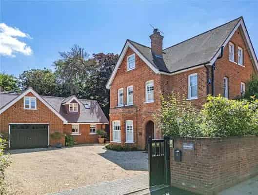 19th Century Red Brick House with Detached Annexe Chelmsford