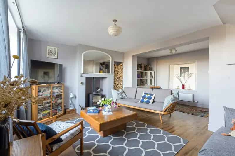 4 Bedroom Semi-Detached Cottage with Building Plot Eastcombe