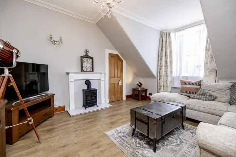Flat For Rent , 13, Crown Terrace, Aberdeen City, Scotland