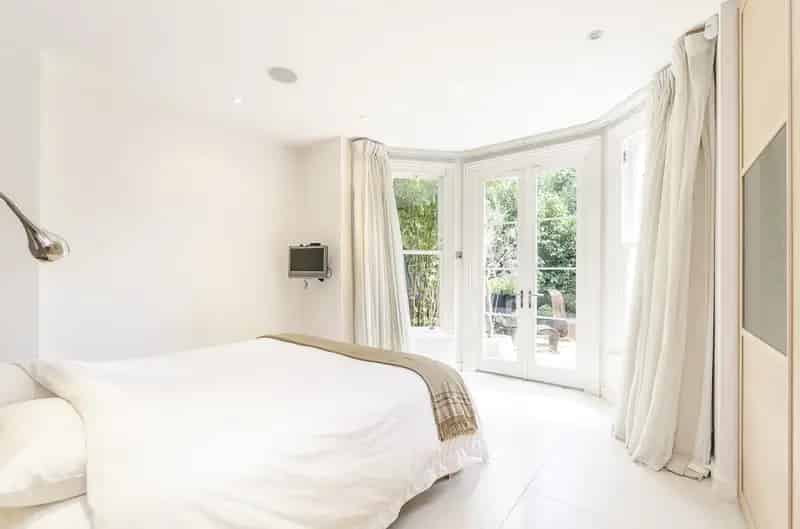 4 Bedroom Garden Duplex Little Venice
