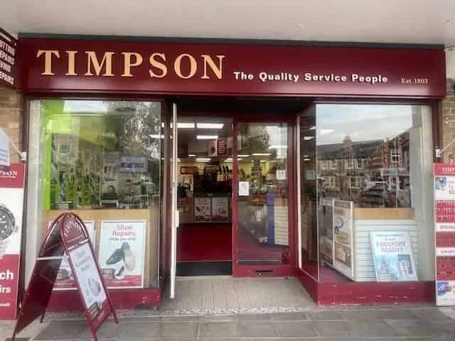 Retail Unit to Let in Woodley Reading