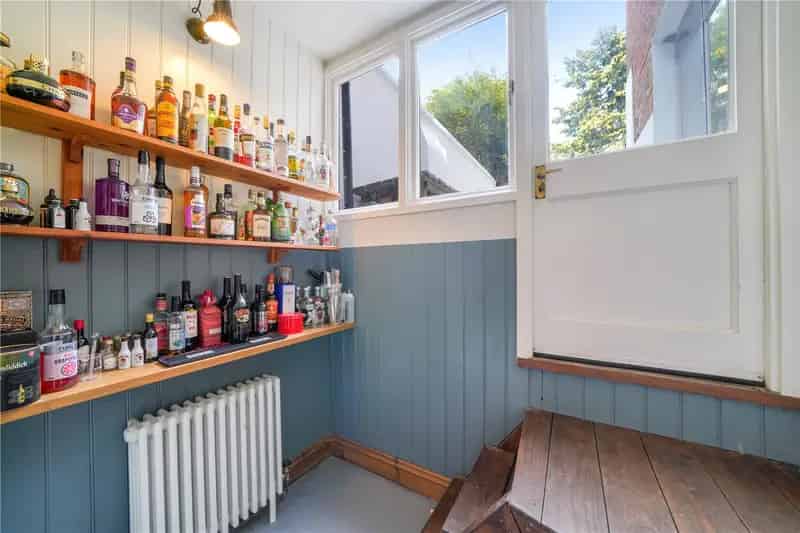 5 bedroom house in London