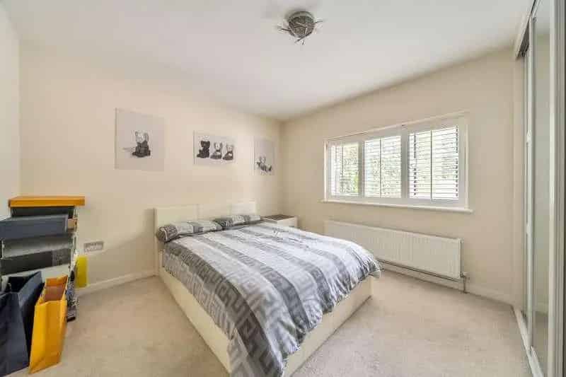 3 Bed Bungalow For Sale Penn Street