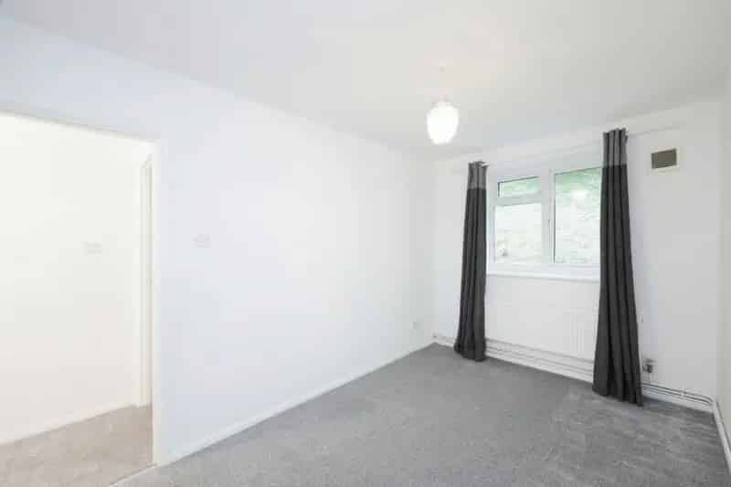 Chesham Maisonette Investment First Time Buyer 2 Beds Garden Garage