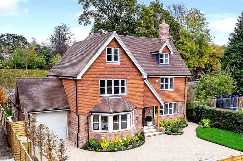 3 Bedroom Semi-Detached Cottage South Harting West-Facing Views