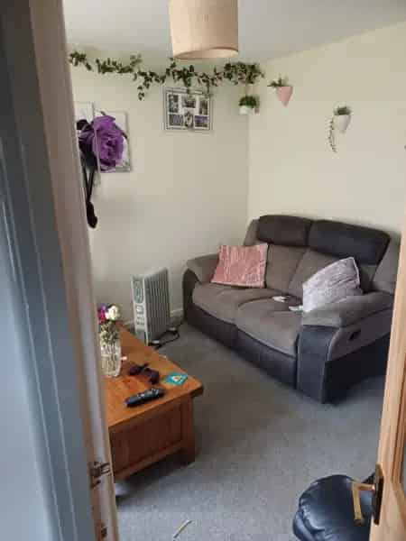 2 Bedroom House Near Holsworthy Town Centre