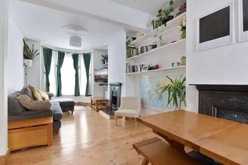 4 Bedroom Terraced House for Sale Central Park Estate