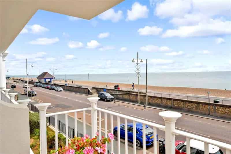 2 Bedroom Sea View Apartment for Sale Near Chichester