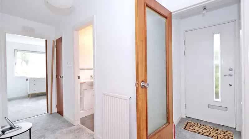 2-Bedroom Flat in Cults Aberdeen - Ideal First Time Buy or Downsize
