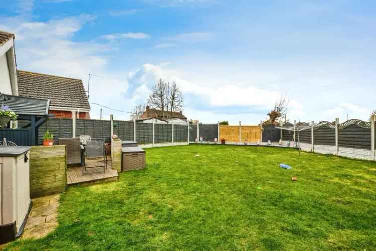5 Bed Detached House with Annex Near Beach