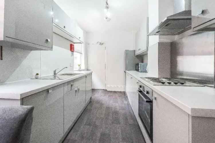 5 Bedroom Terraced House for Rent Near University of Birmingham