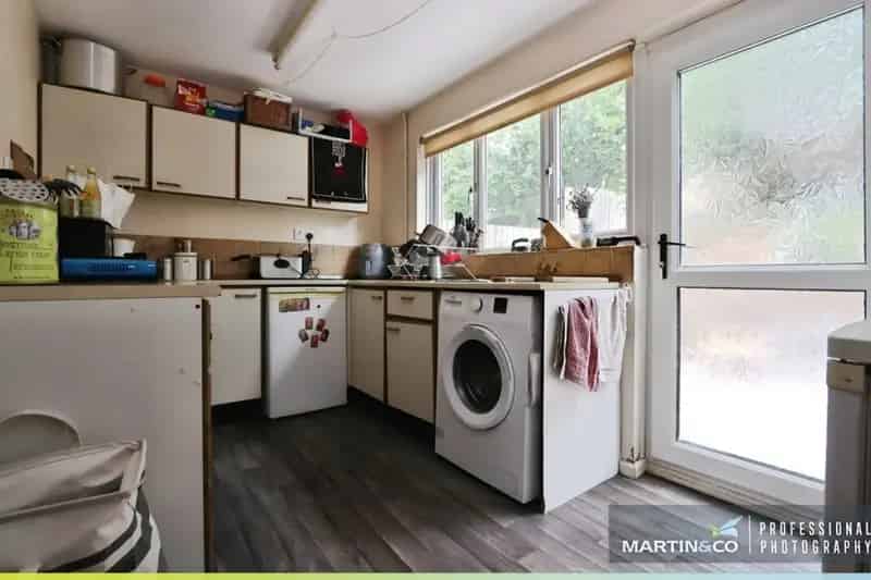 2 bedroom House
 For Sale
