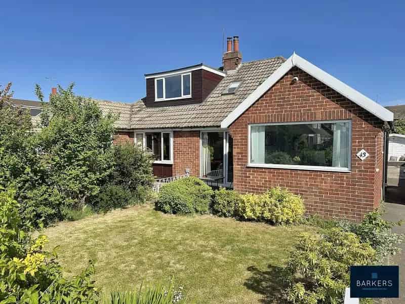 3 Bedroom Semi-Detached Bungalow for Sale